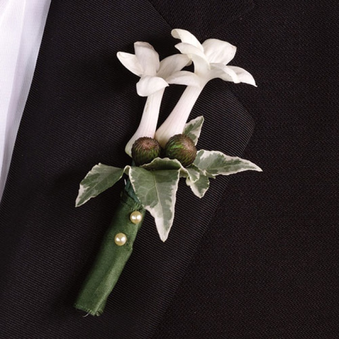 Stephanotis Boutonniere